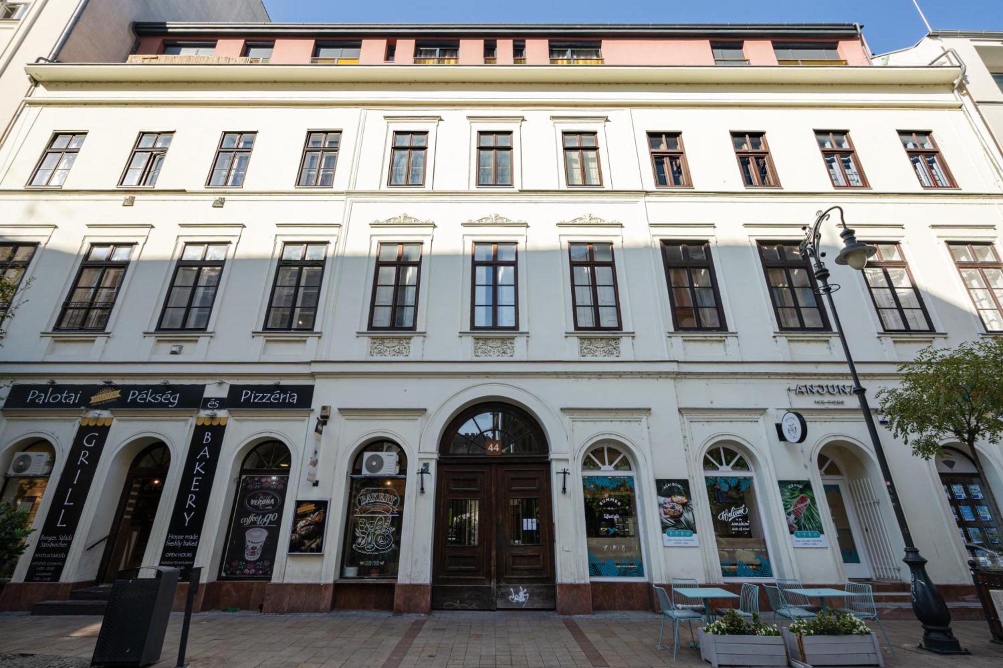 Kiraly 44 Luxury Apartment With Free Parking Budapeste Exterior foto
