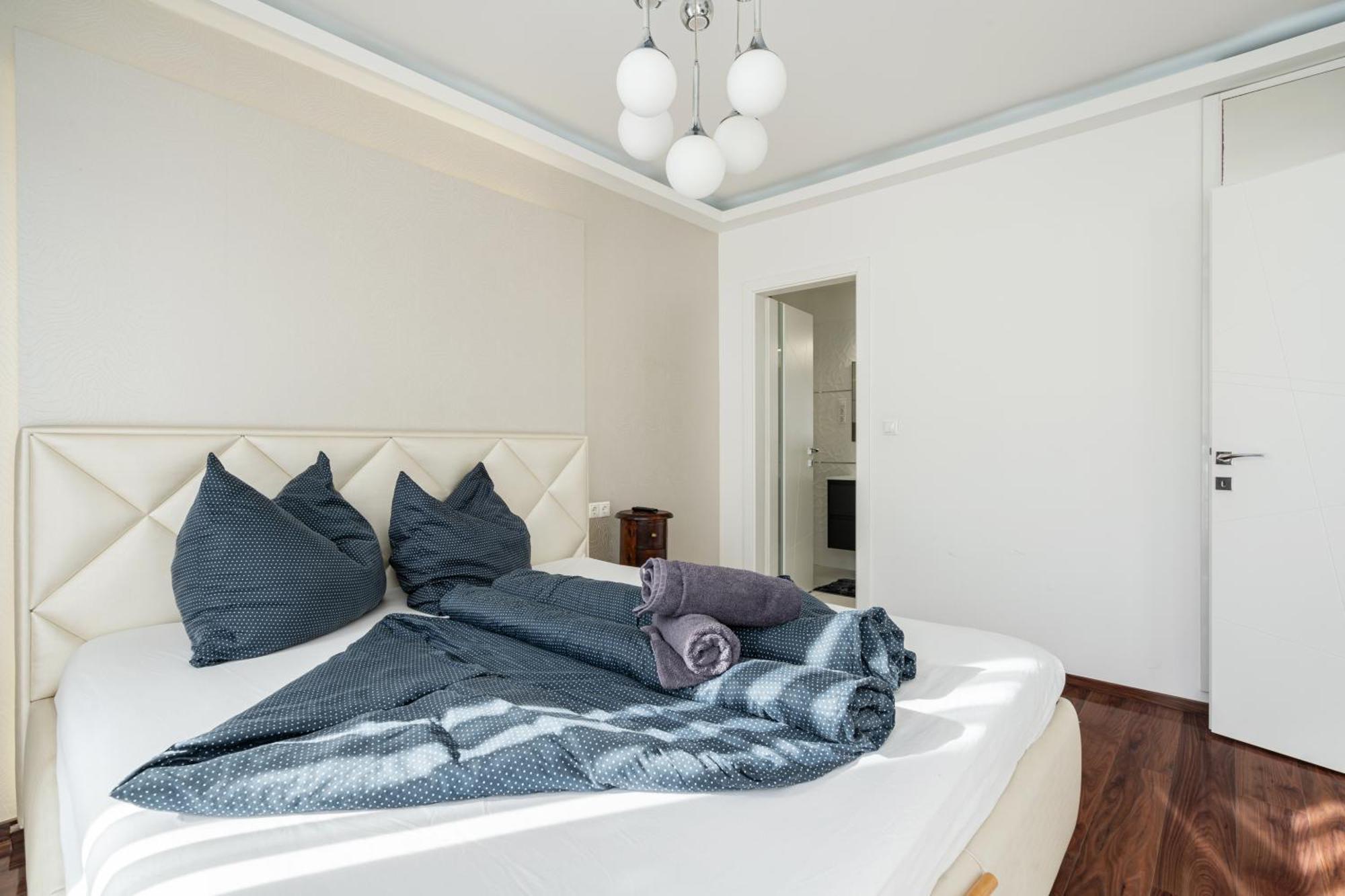Kiraly 44 Luxury Apartment With Free Parking Budapeste Exterior foto